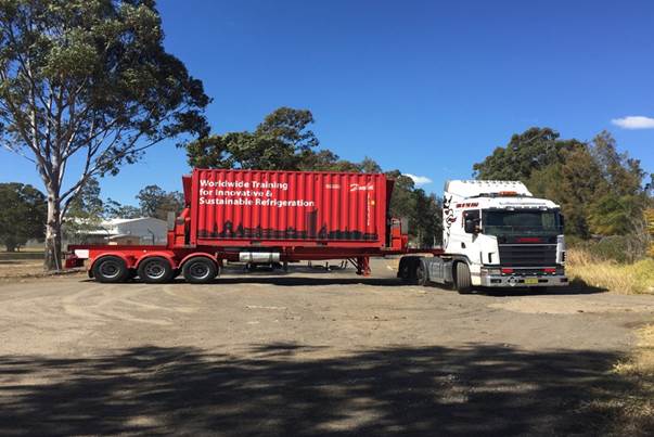 https://www.danfoss.com/media/8527/truck-sydney.jpg?anchor=center&mode=crop&width=1050